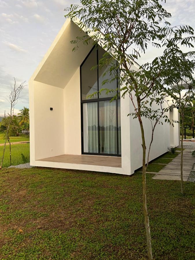 Ezu Isle Langkawi Pool Villa Pantai Cenang  Esterno foto