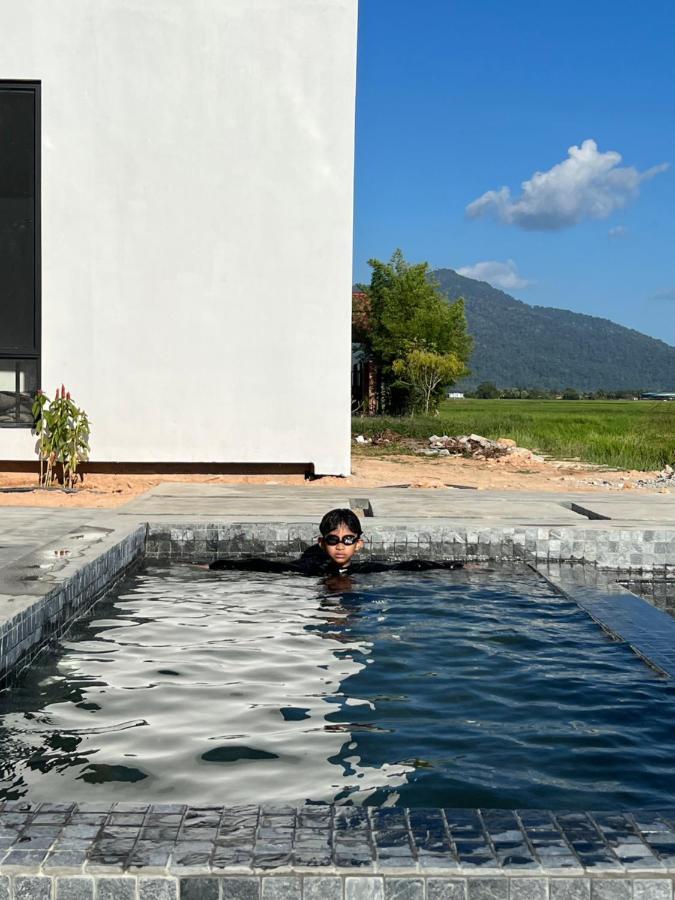 Ezu Isle Langkawi Pool Villa Pantai Cenang  Esterno foto